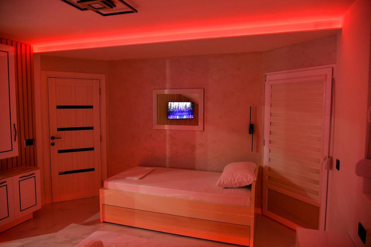 Pansion Eden Hotel นิส ภายนอก รูปภาพ