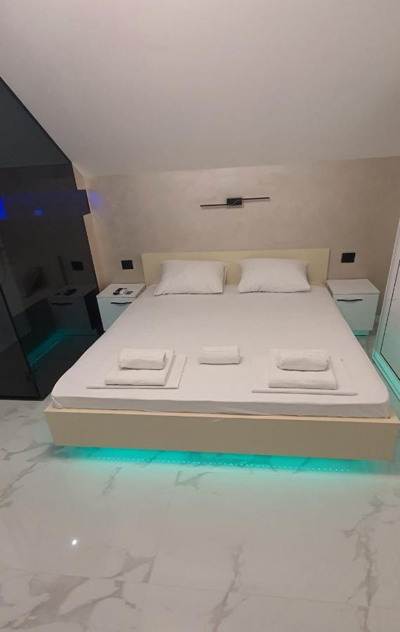 Pansion Eden Hotel นิส ภายนอก รูปภาพ