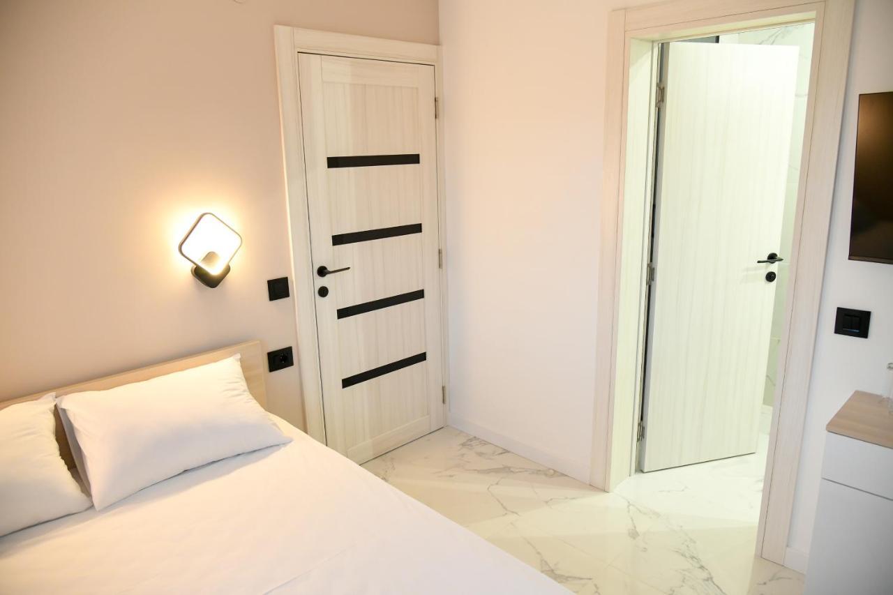Pansion Eden Hotel นิส ภายนอก รูปภาพ